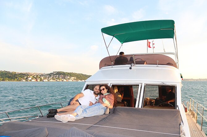 Sunset Bosphorus Yacht Tour in Istanbul - The Route: A 2-Hour Guided Ride with Many Quick Scenic Stops