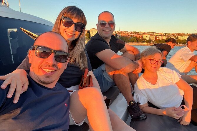 Sunset Cruise on Luxury Yacht with Transfers - Transfers and meeting points, without the usual headache