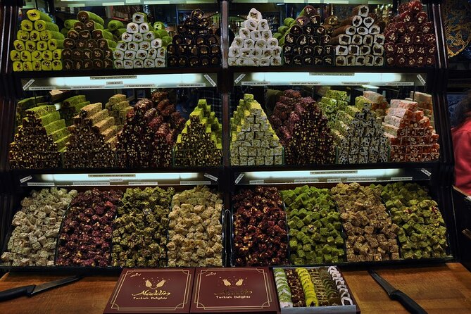 Topkapi Palace/Harem, Basilica Cistern, Grand Bazaar Private tour - Grand Bazaar end stop: shopping with context, not chaos