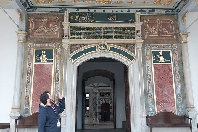 Topkapi Palace with Harem Walking Tour with Guide - Who This Tour Suits Best