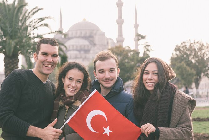 Tour to the Best Places in Istanbul in Spanish - Private - Meeting point and timing, so your day starts clean