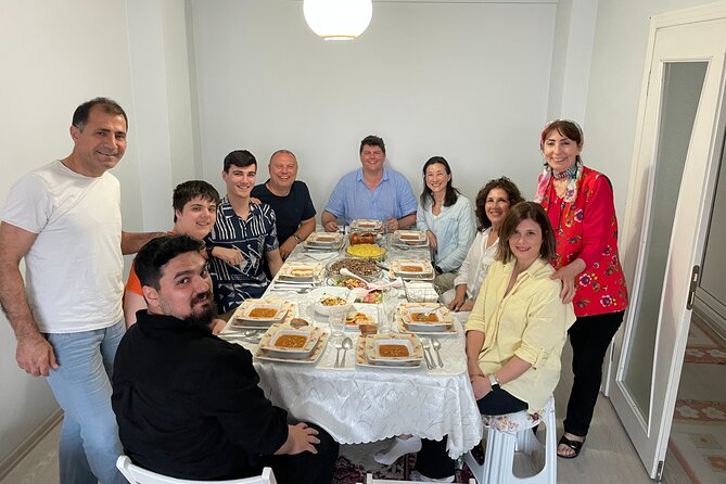 Traditional Family Dinner in Istanbul with with Eastern Family - Key highlights you’ll care about