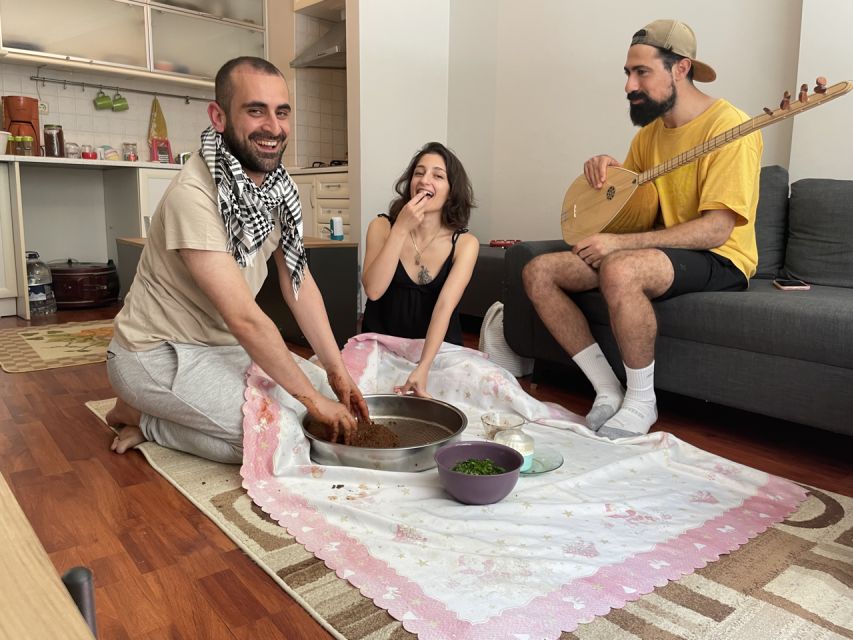 Traditional Home Dinner Night with Çiğköfte - Learn and Eat - The çiğköfte method you will actually learn