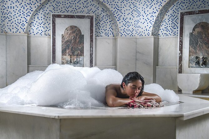 Traditional Turkish Bath, Massage, Face Mask, Peeling in Istanbul - 45-minute massage: where relaxation becomes real
