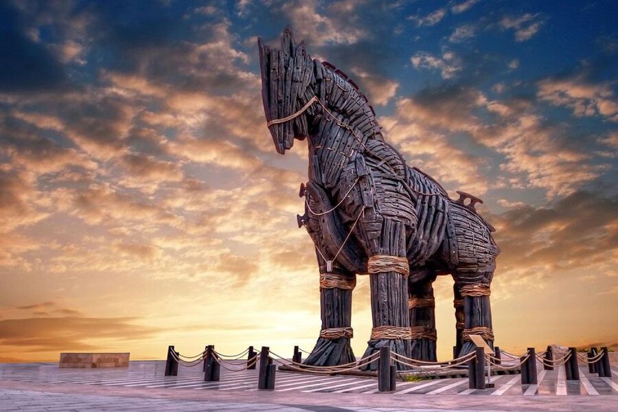 Troy: Full-Day Tour from Istanbul - En route breaks and food strategy before Eceabat