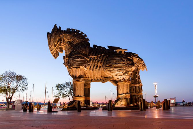 Troy Tour from/to Istanbul [incl. lunch] - A full-day Troy visit that uses the Dardanelles ferry smartly