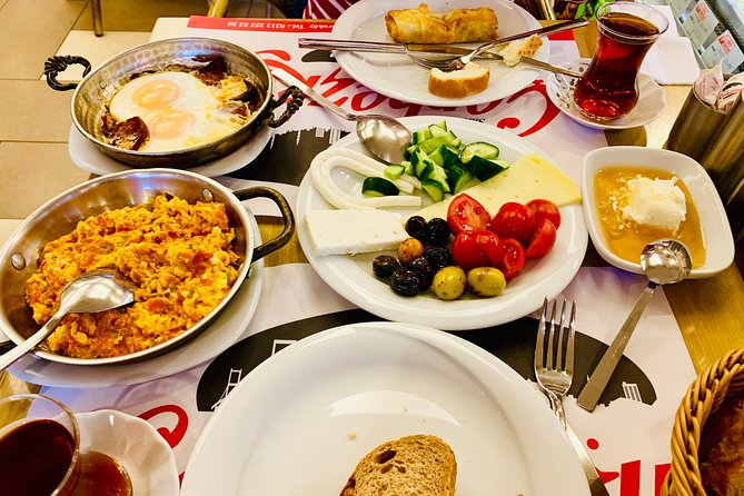 Two Continents Private and Guided Food Tour in Istanbul. - What you actually eat: the flavor map of Turkish food