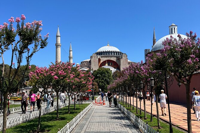 WONDERS of ISTANBUL: PRIVATE Full-Day Guided City Tour - Blue Mosque: free entry, six minarets, İznik tiles